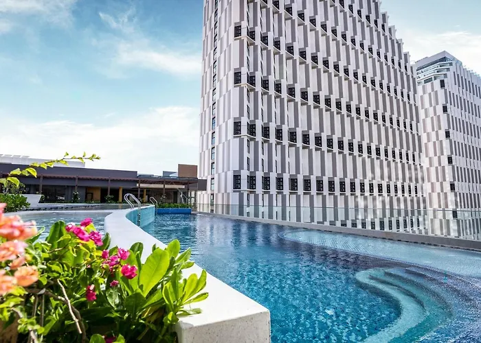 Khách sạn M Continental By Mandala Mui Ne 5*