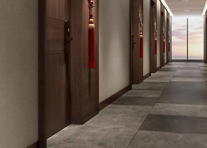 Hotel M Continental By Mandala Mui Ne 5*